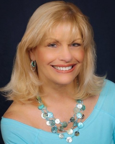 Picture of Independent Realtor Broker Cindy Collis
